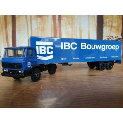 Lion Car Daf 2100 / 2300 IBC Bouwgroep gesloten trailer 1:50