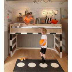 bureau en bedden stoere jongens kamers