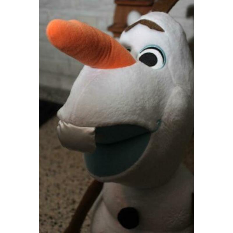 Disney mega plush Olaf en Eeyore, nieuw