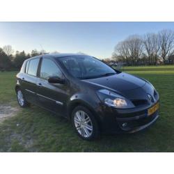 Renault Clio 1.6 16V initiale 5-DRS AUT E4 2006 Bruin