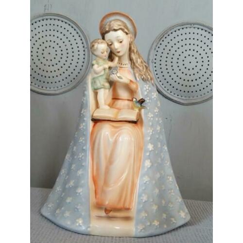 Hummel Goebel Flower Madonna 10/1 TMK 2