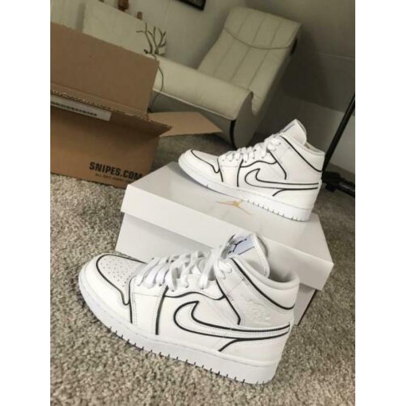 Air Jordan 1 Mid reflective 37,5