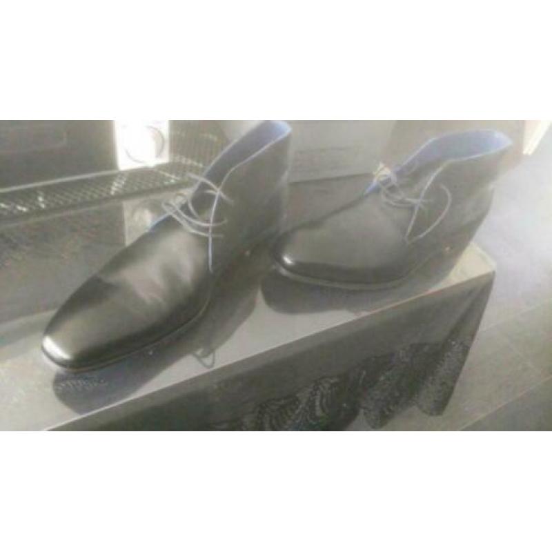 Mooie robuuste heren nette zakelijke schoenen, nieuw in doos