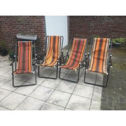 4 vintage deck chairs