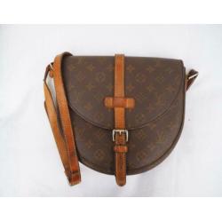 Vintage Louis Vuitton Chantilly crossbody bag