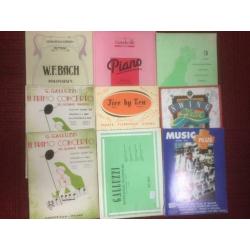 Piano Bladmuziek 31 boeken boeken nette staat