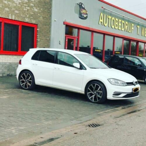 Volkswagen Golf 1.6 TDI Highline Business R
