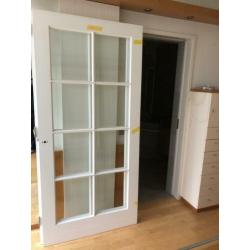 Twee stuks binnen deuren met facet geslepen glas