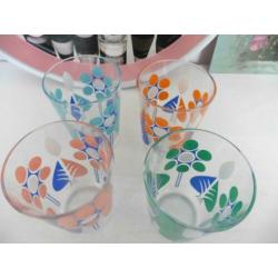 Vintage glazen nieuw grafische print jaren 70 4 stuks glas