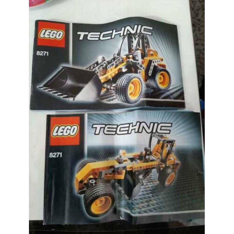 Lego wheel loader 8271