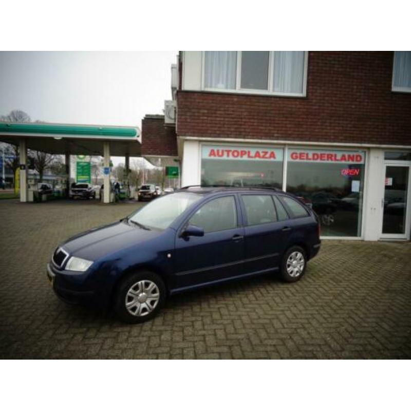 Skoda Fabia Combi 1.4-16V Comfort (bj 2003)