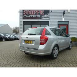Kia Cee'd Sporty Wagon -CLIMA-DEALER ONDERHOUDEN-RADIO/USB/A