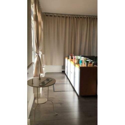NEED TO GO! Sideboard white & Oak