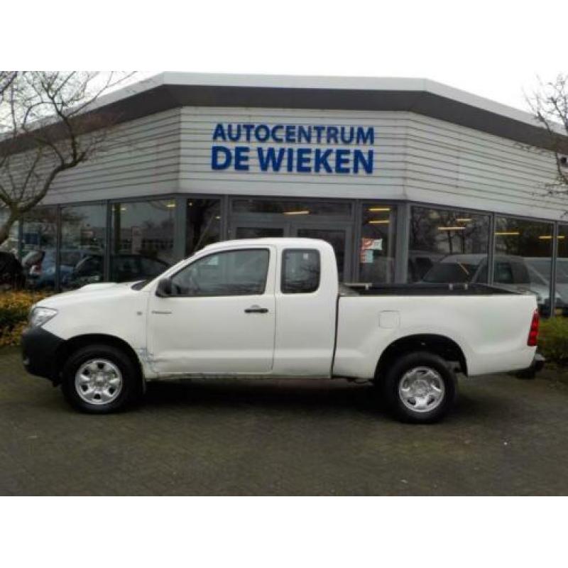 Toyota HILUX XC 2.5 D-4D 4WD 116.437KM