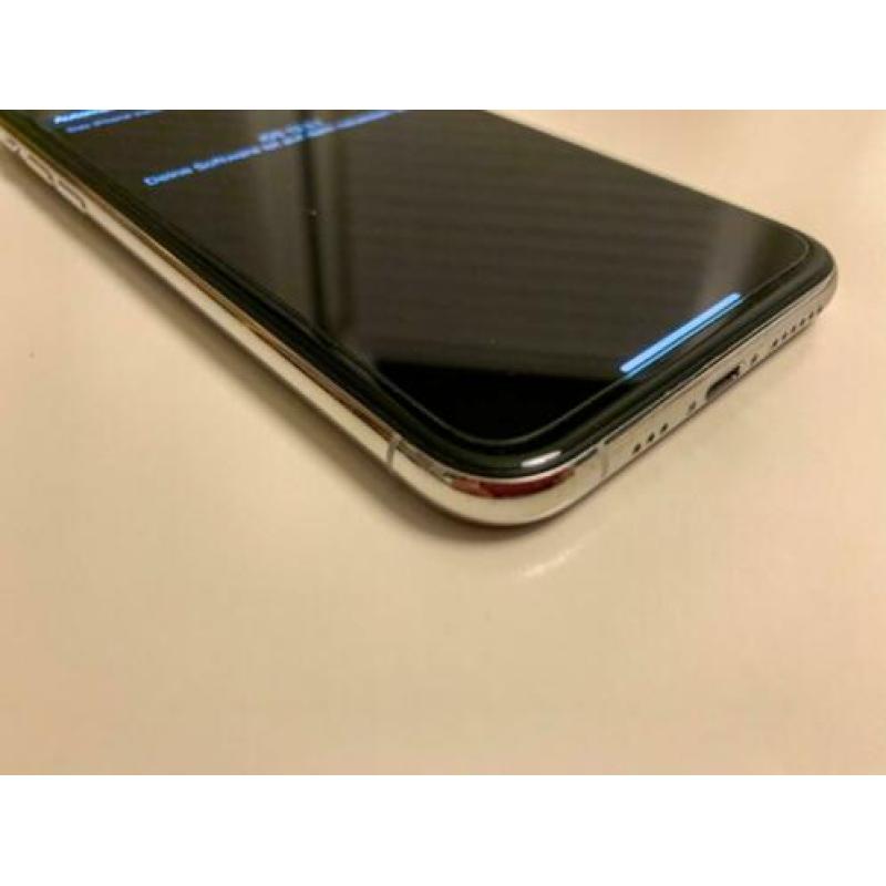 Iphone 11 Pro 64GB Oct 2019 - 900 €