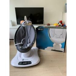 MamaRoo4 Moms
