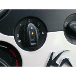 Ford Ka 1.2 Titanium Airco/Elektr pakket/Distributieriem nie