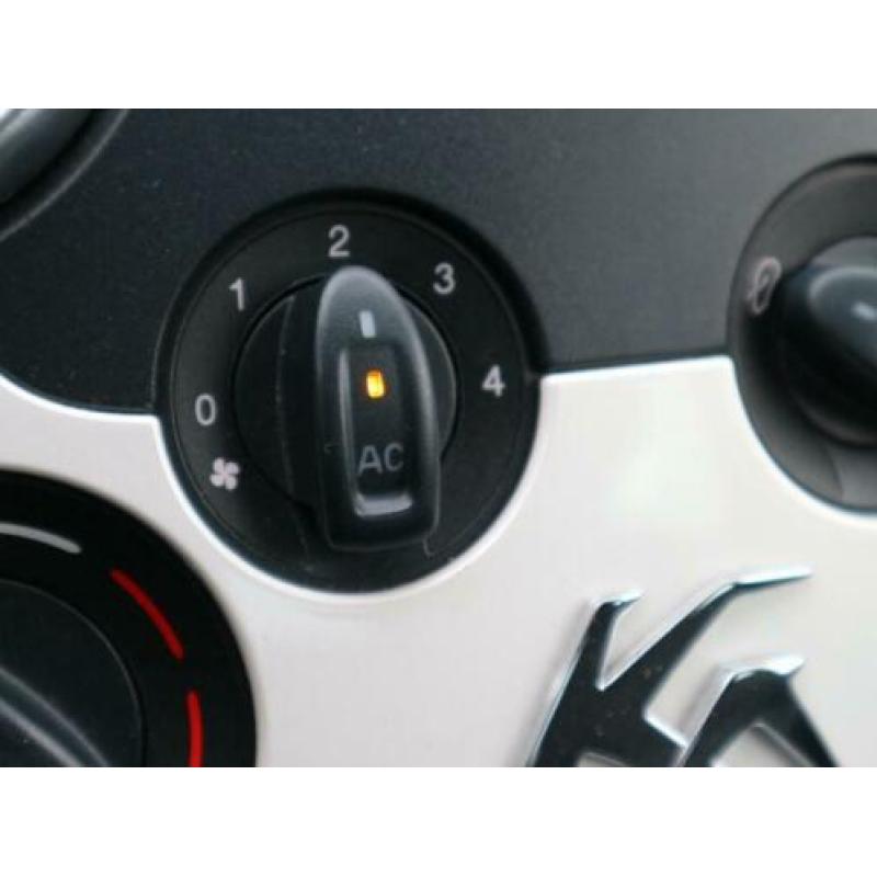 Ford Ka 1.2 Titanium Airco/Elektr pakket/Distributieriem nie
