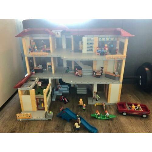 Playmobil school