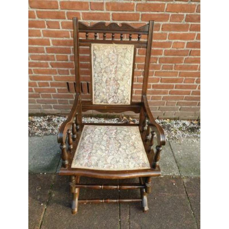 Antieke Houten Schommelstoel op Veren, Gobbelin Stof