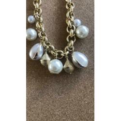 Goudkleurige ketting