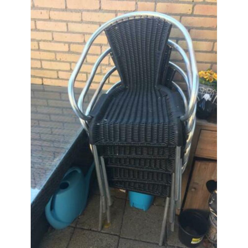 Tuin tafels mogelijk met 6 stoelen