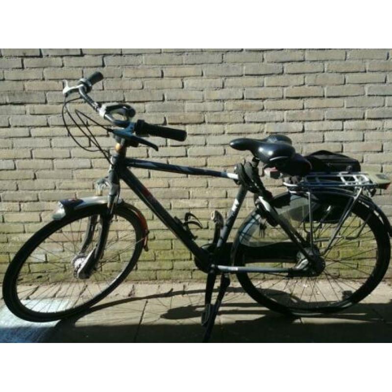 2 x limited editie gazelle fietsen.