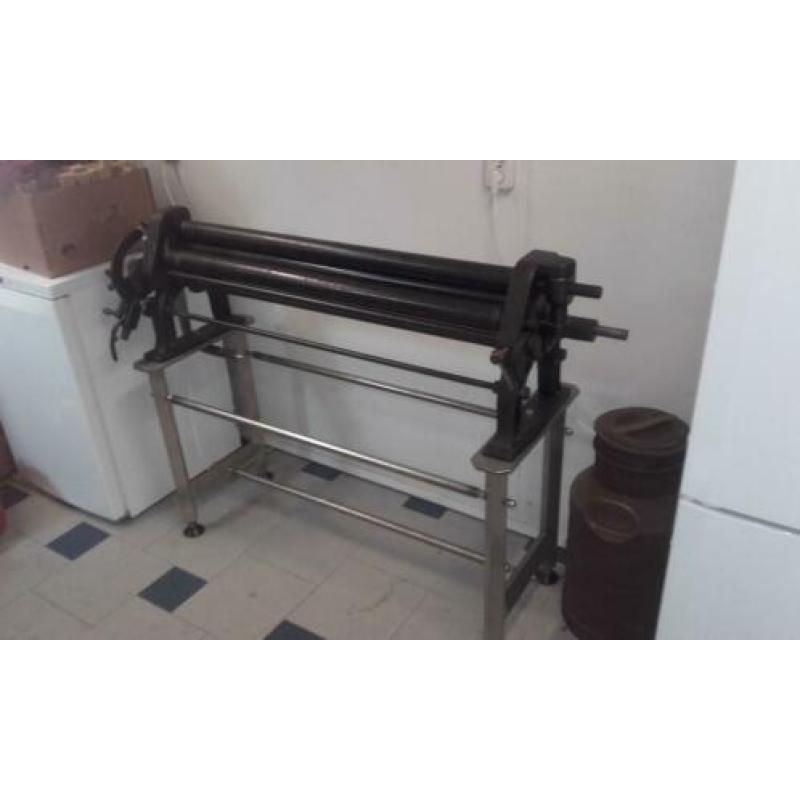 Zinkwals platen wals op rvs onderstel