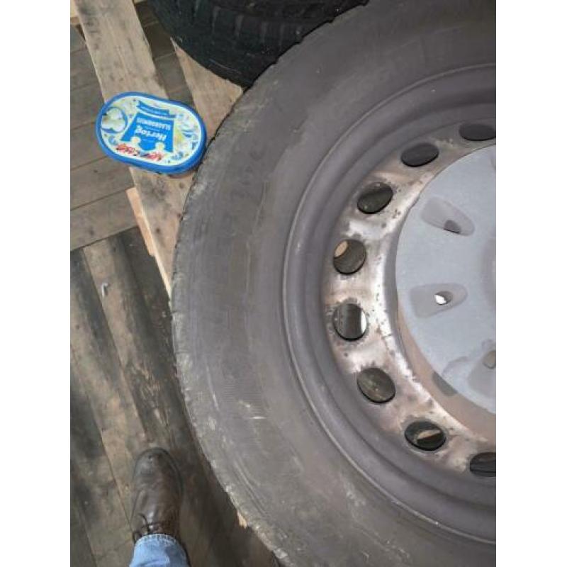 Autobanden vito w639 205 65R16 C
