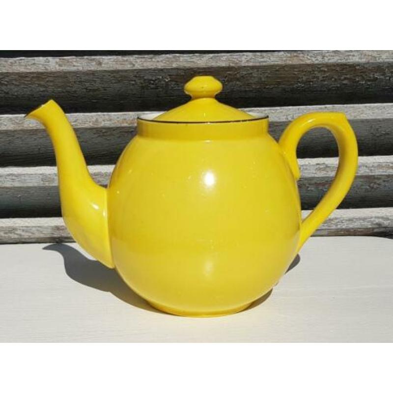 Theepot Christiania Société Céramique Maestricht