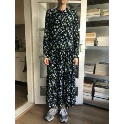 Zwart met groene bloemen print maxi jurk mbyM maat S zgan