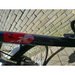 2 x limited editie gazelle fietsen.