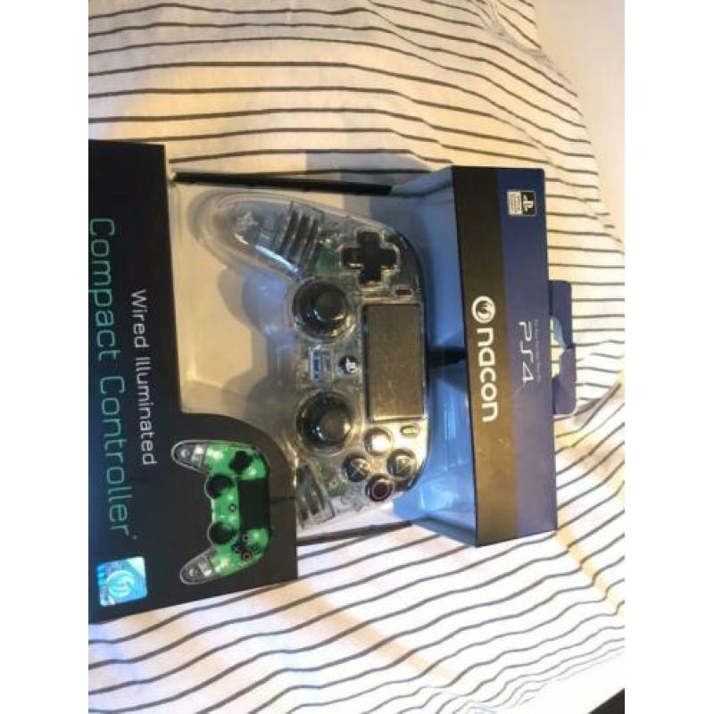 Nacon controler wired illuminated