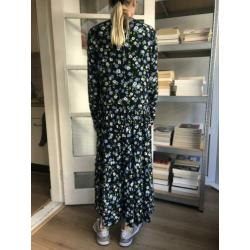 Zwart met groene bloemen print maxi jurk mbyM maat S zgan