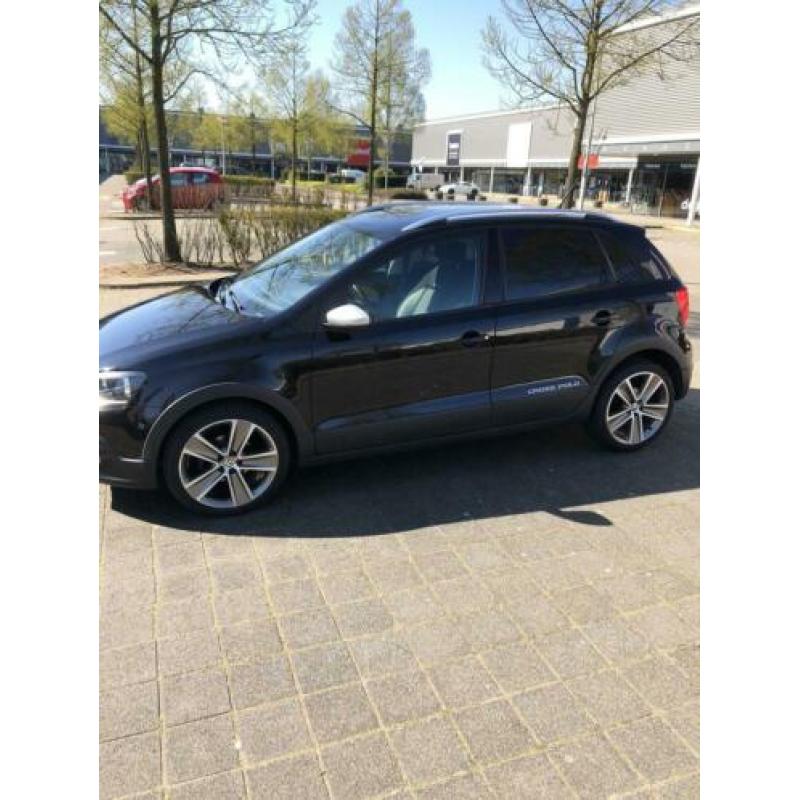 Volkswagen Polo 1.2 TSI 77KW DSG 2011 Navigatie