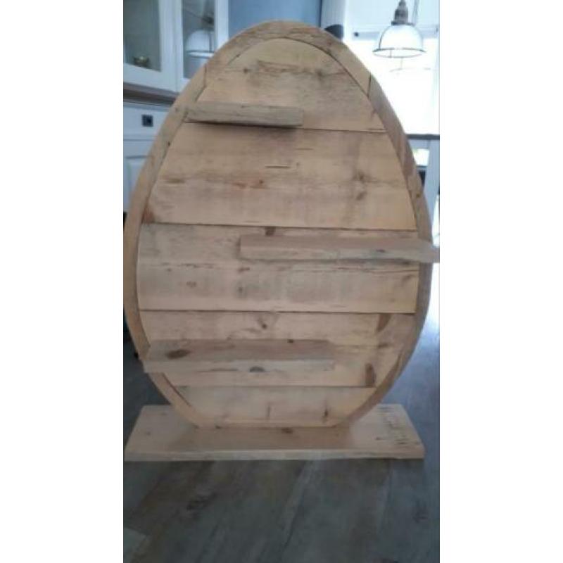 Steigerhouten paasei