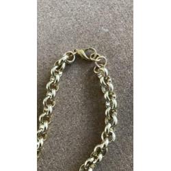 Goudkleurige ketting