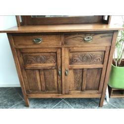 Antieke buffet Kast