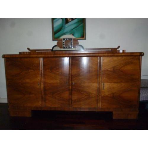 Art Deco /Art Nouveau dressoir in noten- en wortelhout