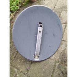 Schotelantenne ovaal +/-65x70