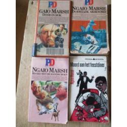 Marsh, Ngaio. 11 Detectives.