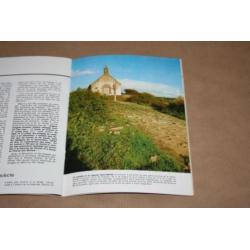 Oude uitgave over Carnac Frankrijk - O.a. over megalieten !!