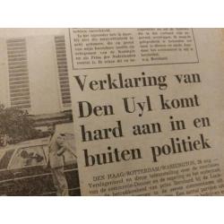 Lockheed-affaire (map met kranten en knipsels uit aug. 1976)