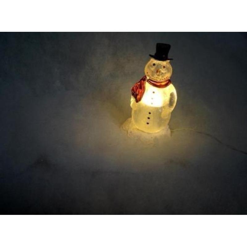 Lemax: verlichting en verlichte kerstbomen