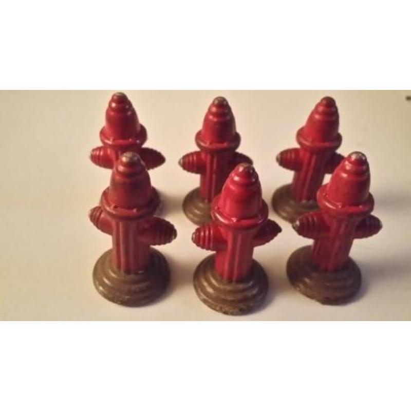 6 x Lemax Metalen Brandkranen voor het Kerstdorp.