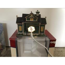Lemax kersthuis kerstdorp oliver house in nette staat