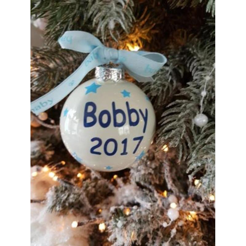 Kerstbal baby's eerste kerst .met naam en jaartal