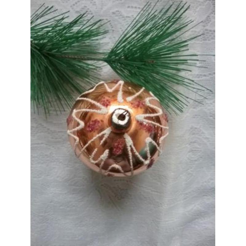 Oude antieke kerstbal tol kerstversiering kerst bal