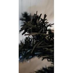 Mooie zwarte volle kerstboom 1.80 cm. vlamwerend