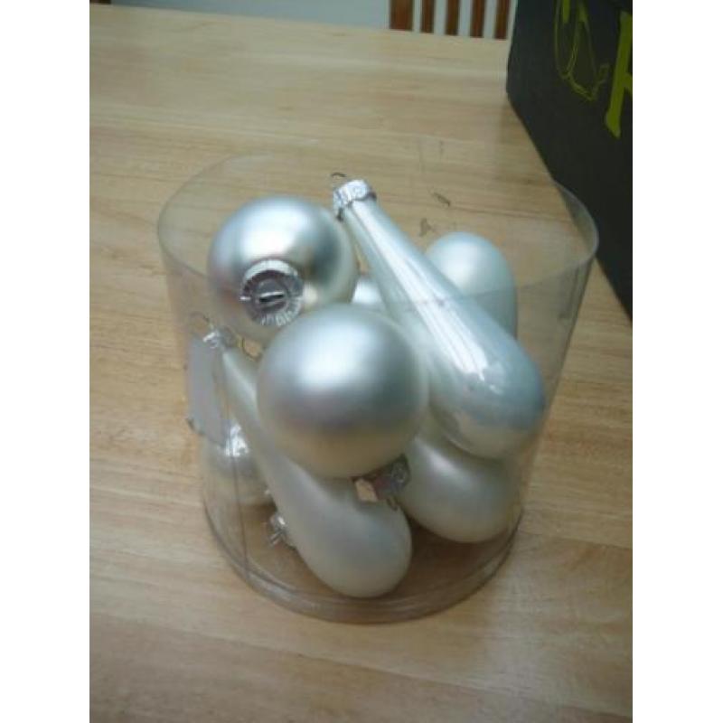 kerstballen van glas diverse kleuren en maten